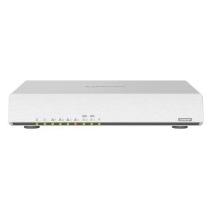 QNAP Systems QHora-301W Router [WiFi 6, Dual-Band 802.11ax, bis zu 3600 Mbit/s, 2x 10GbE, 4x GbE, SD-WAN VPN]