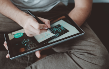 prikaz korištenja tableta u svrhe dizajna