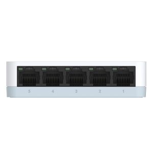 D-Link DES-1005C Unmanaged Switch 5x Fast Ethernet, Desktop, Plug-and-Play