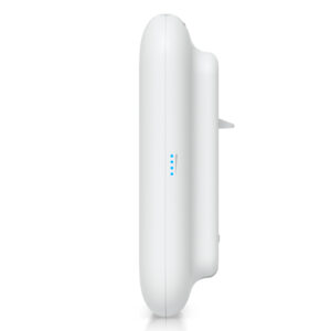 Ubiquiti U7 Pro Outdoor WiFi 7 Access Point BE10700 Tri-Band, 1x 2.5G RJ45